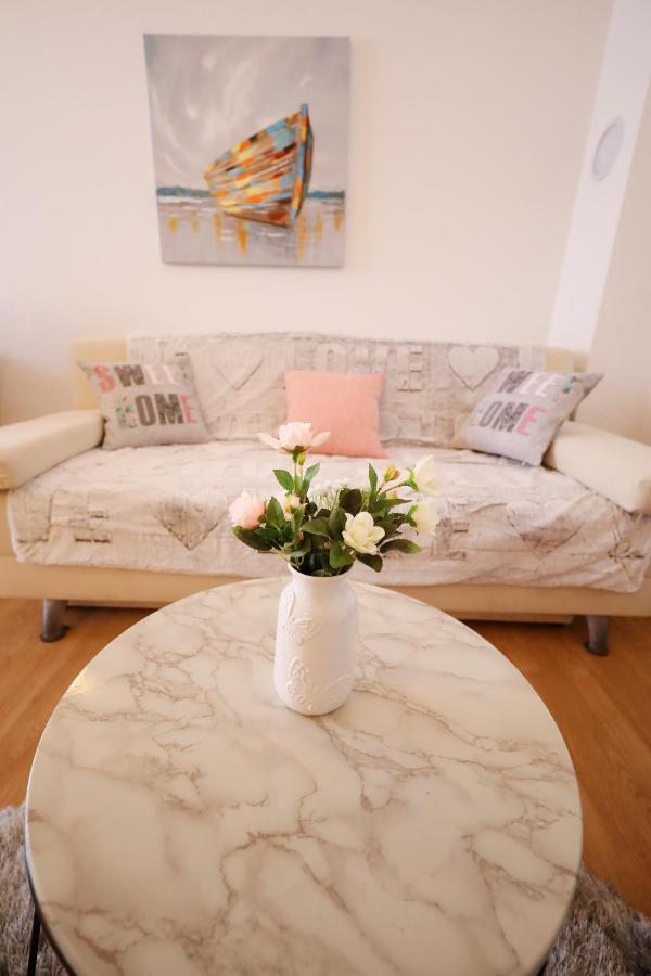 Apartmani Junto Преко Экстерьер фото